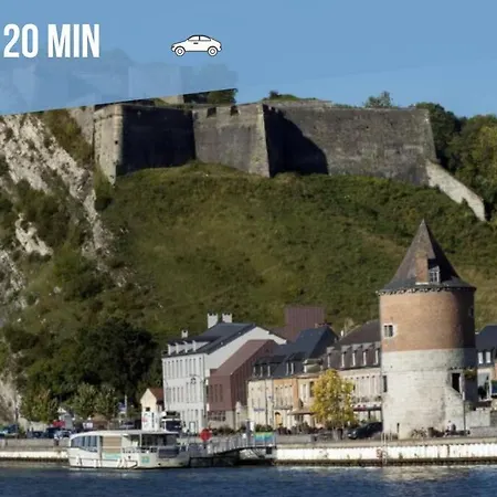 Laissez-vous Enchanter Par La Vallee De La Meuse بيت للعطل *