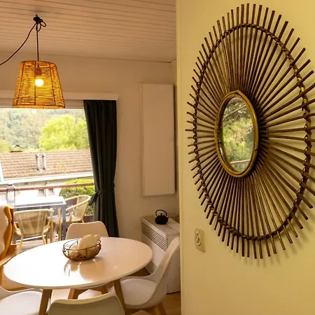 Laissez-vous Enchanter Par La Vallée De La Meuse Hastiere-par-dela