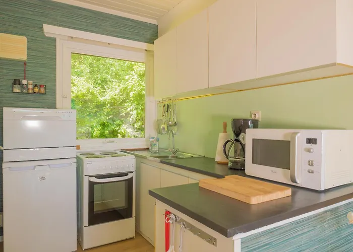 Laissez-vous Enchanter Par La Vallee De La Meuse Nyaraló Hastière-par-delà